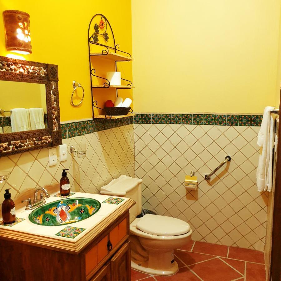 La Casona Chapala Hotel Exterior photo
