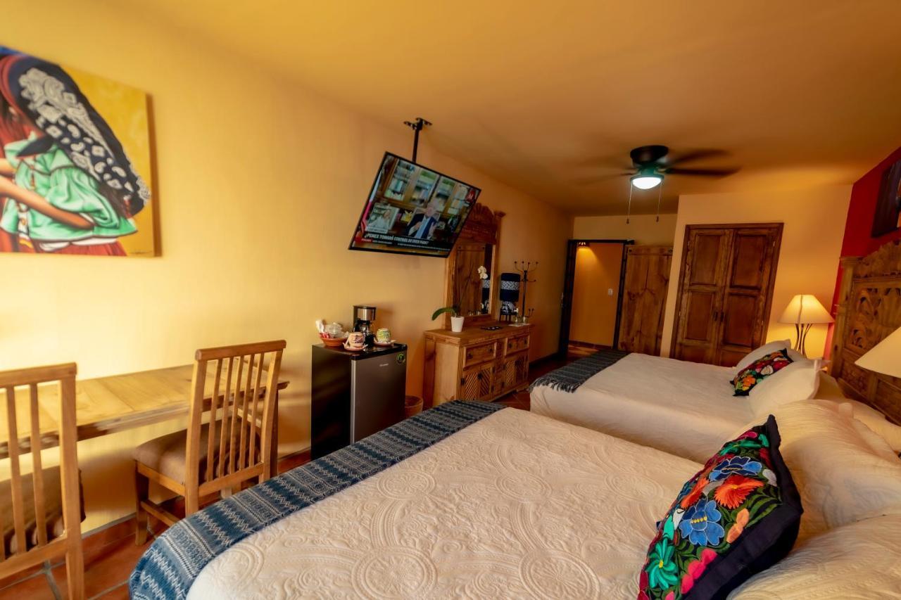 La Casona Chapala Hotel Exterior photo